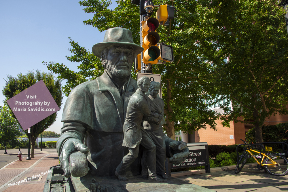Jersey City, NJ 2021 - Statue - to purchase go to: https://mariamarkatos.smugmug.com/USA/NJ/Jersey-City-Collection/Jersey-City/i-sgQKhth/buy